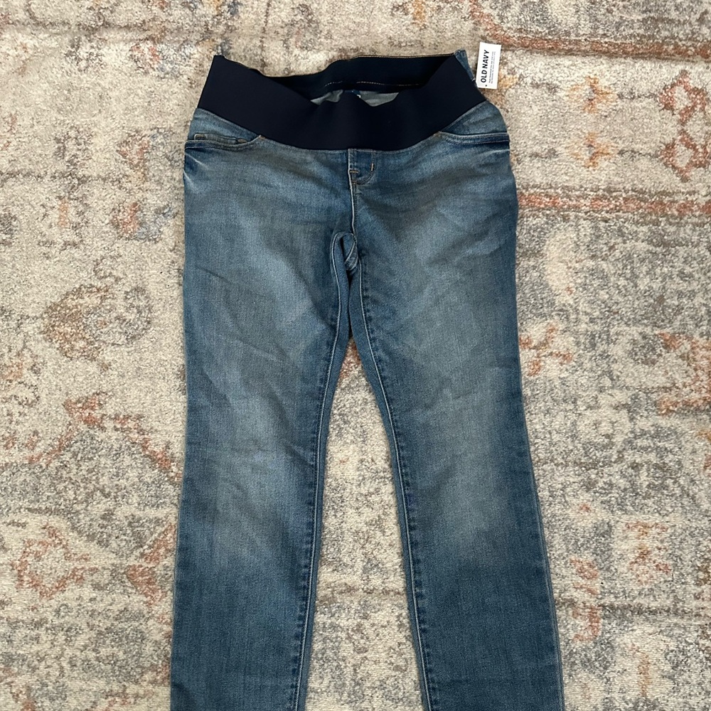 Old navy maternity jeans